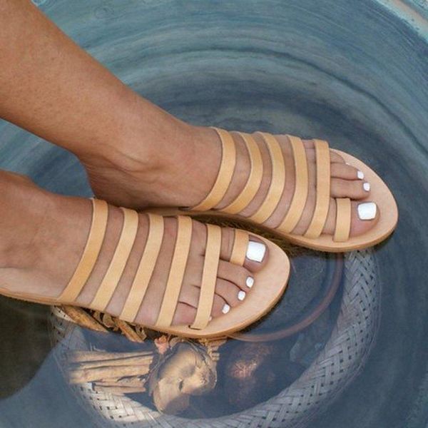 slippers women summer beach flats shoes woman outdoor open toe lazy leather flat slides sandalias mujer sapato feminino n488, Black
slippers women summer beach flats shoes woman outdoor open toe lazy leather flat slides sandalias mujer sapato feminino n488, Black