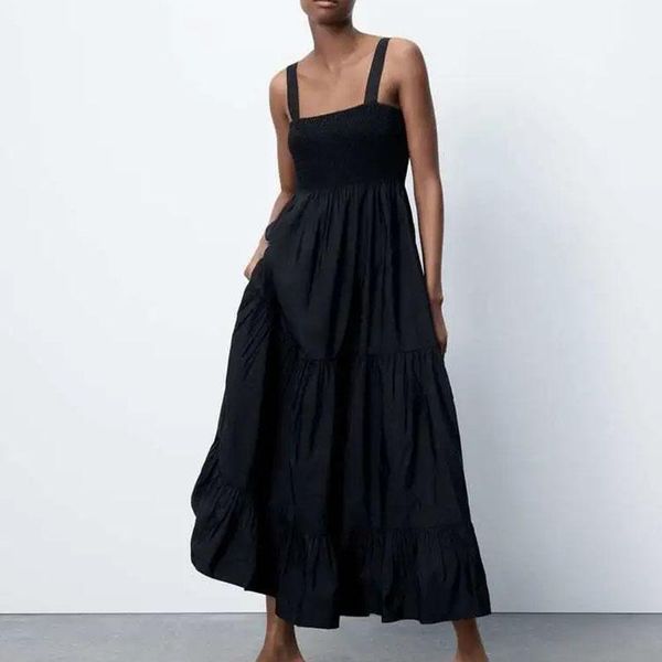 casual dresses 2021 summer fashion sling dress tube elastic waist long section ruffled hem black color female sxy clothing, Black;gray
casual dresses 2021 summer fashion sling dress tube elastic waist long section ruffled hem black color female sxy clothing, Black;gray