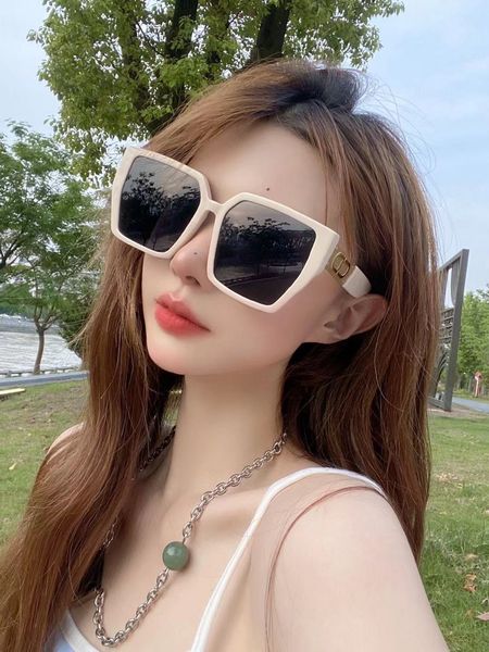 sunglasses fashion cat eye women chic brand designer luxury lady summer style sun glasses female, White;black
sunglasses fashion cat eye women chic brand designer luxury lady summer style sun glasses female, White;black