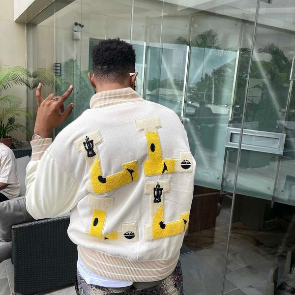 21ss young men kapital plus size outerwear & coats smiley face l-shaped embroidery varsity jacket leather sleeve vintage bomber trendy style, Black;brown
21ss young men kapital plus size outerwear & coats smiley face l-shaped embroidery varsity jacket leather sleeve vintage bomber trendy style, Black;brown