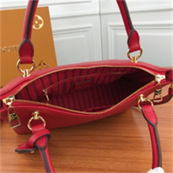 brand designer luxury mumg m66817 carved hand shoulder bag red women handbags iconic bags handles shoulder bags totes cross body bag clu, Red;black
brand designer luxury mumg m66817 carved hand shoulder bag red women handbags iconic bags handles shoulder bags totes cross body bag clu, Red;black
