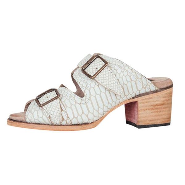 dress shoes vogue women pointed fashion square high heel slippers retro belt buckle sandal british wind for travel may 27, Black
dress shoes vogue women pointed fashion square high heel slippers retro belt buckle sandal british wind for travel may 27, Black