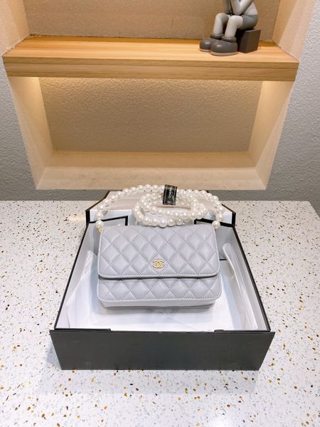 fashion designer bags women handbag crossbody messenger shoulder pearl chain bag good quality leather purses ladies high capacity v-shape rh
fashion designer bags women handbag crossbody messenger shoulder pearl chain bag good quality leather purses ladies high capacity v-shape rh
