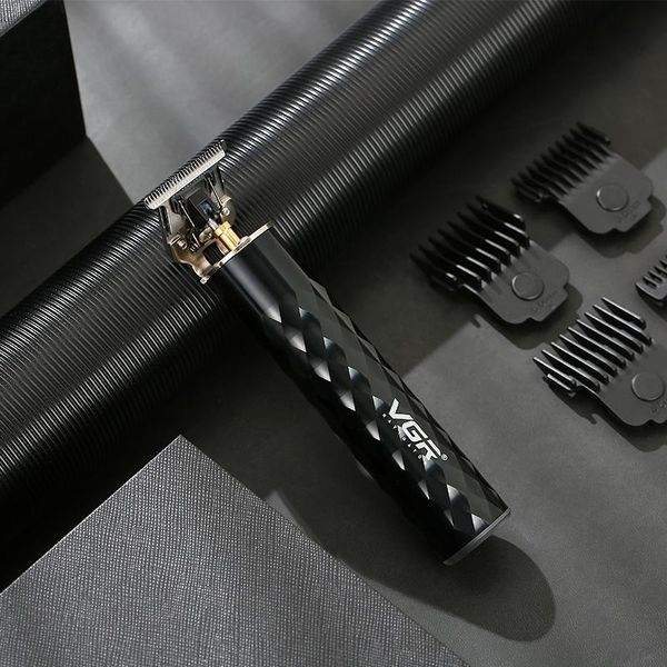 hair clippers men's full metal engraving retro electric clipper 0 blade hairdresser professional style and efficient battery life
hair clippers men's full metal engraving retro electric clipper 0 blade hairdresser professional style and efficient battery life
