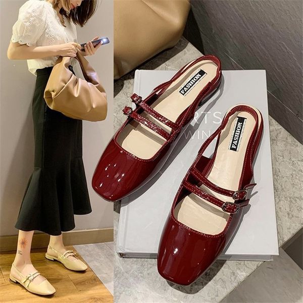 womens shoes summer and autumn fashion pointed toe korean version of all-match thick-heeled patent leather retro sandals1, Black
womens shoes summer and autumn fashion pointed toe korean version of all-match thick-heeled patent leather retro sandals1, Black