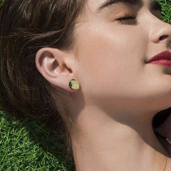 lemon earrings 925 pure silver micro inlaid zircon fashion simple personality refined elegant design, Golden;silver
lemon earrings 925 pure silver micro inlaid zircon fashion simple personality refined elegant design, Golden;silver