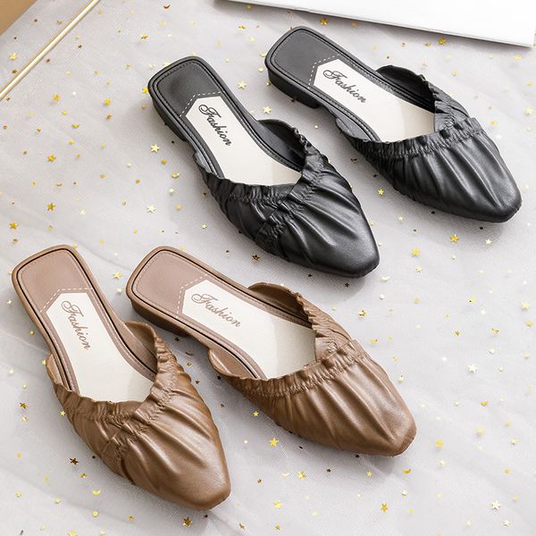 semi-trailer round toe slippers women summer 2021 lazy women's shoes outer wear fashionable net red sandals, Black
semi-trailer round toe slippers women summer 2021 lazy women's shoes outer wear fashionable net red sandals, Black