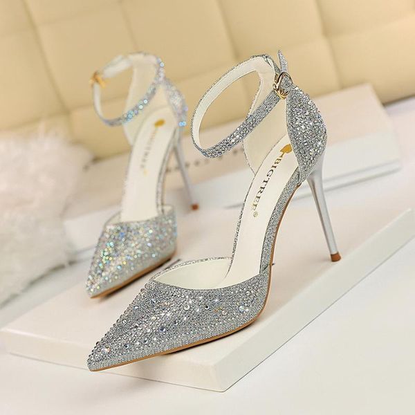 2021 sweet spring female party pumps blingbling pointed toe solid thin high heels ladies club office summer women wedding shoes, Black
2021 sweet spring female party pumps blingbling pointed toe solid thin high heels ladies club office summer women wedding shoes, Black