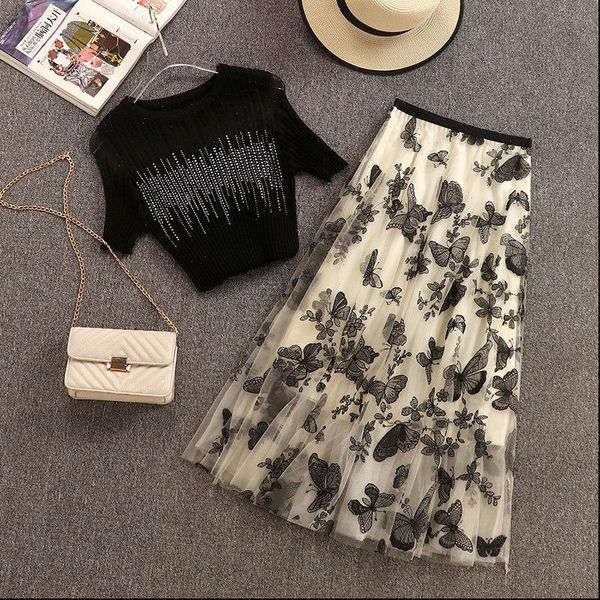 trend style women tracksuits two piece set summer fashion rivet knitted butterfly embroidery long tulle mesh skirts 2, Gray
trend style women tracksuits two piece set summer fashion rivet knitted butterfly embroidery long tulle mesh skirts 2, Gray