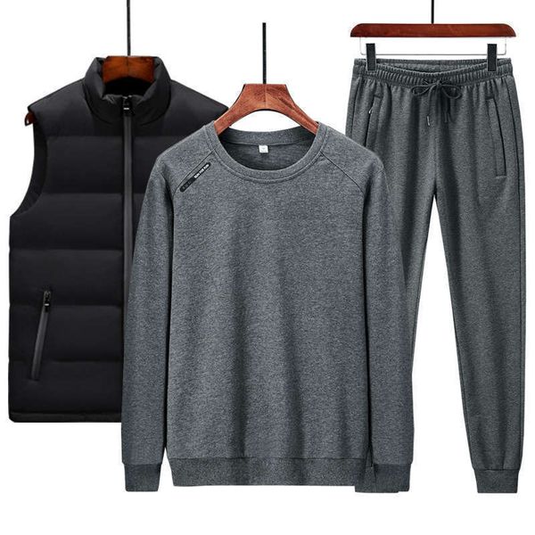 large men's tracksuits casual waistcoat three piece plush thickening plus autumn and winter outdoor sports suit, Gray
large men's tracksuits casual waistcoat three piece plush thickening plus autumn and winter outdoor sports suit, Gray