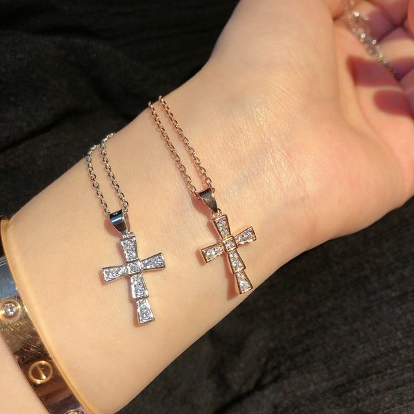 design jewelry edition cross gold necklace adjustable lettering three-dimensional male and female couple pendant leisure fashion, Golden;silver
design jewelry edition cross gold necklace adjustable lettering three-dimensional male and female couple pendant leisure fashion, Golden;silver