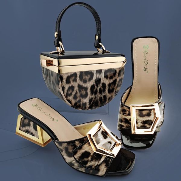 dress shoes african banquet with bags women's italian design matching bag made of bright patent leather, Black
dress shoes african banquet with bags women's italian design matching bag made of bright patent leather, Black