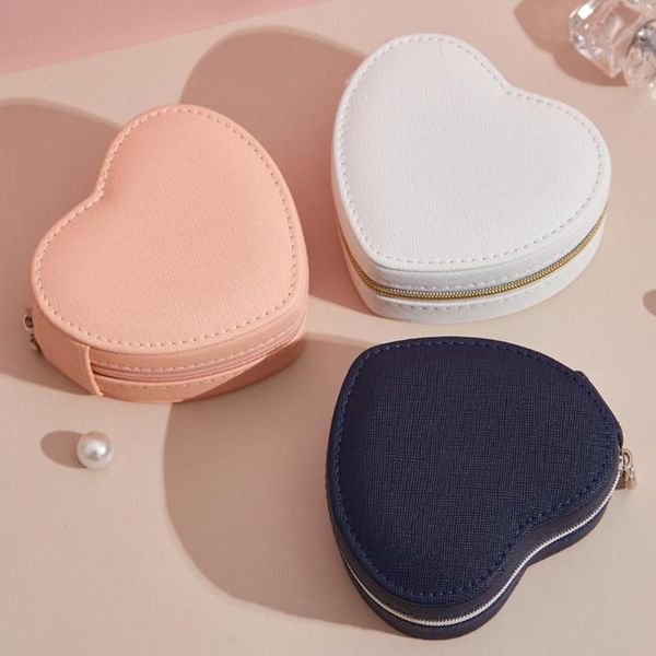 storage bags heart shape portable jewellery box travel organizer jewelry pu leather women girls traveling jewelries case 2021
storage bags heart shape portable jewellery box travel organizer jewelry pu leather women girls traveling jewelries case 2021