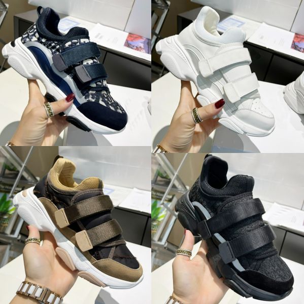 women 2022 designer wander sneakers dress running shoes oblique letters d camouflage technical fabric thick bottom sneaker with box 35-41, Black
women 2022 designer wander sneakers dress running shoes oblique letters d camouflage technical fabric thick bottom sneaker with box 35-41, Black