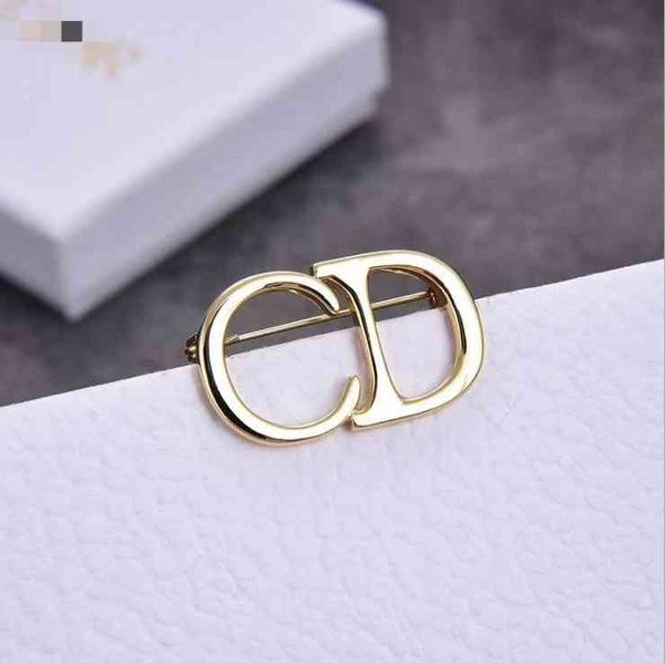 70% off / 2021 new letter fashion simple brooch r8kl, Gray
70% off / 2021 new letter fashion simple brooch r8kl, Gray