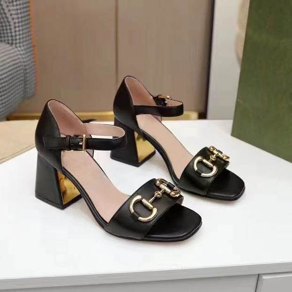 2021 women fashion summer lock shoes slipper graffiti sandals genuine cowhide leather with box flat slippers large size 35-41, Black
2021 women fashion summer lock shoes slipper graffiti sandals genuine cowhide leather with box flat slippers large size 35-41, Black
