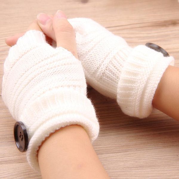 five fingers gloves ladies knitted cycling warm button winter mittens female half-finger touch screen sleeve wool cute christmas red, Blue;gray
five fingers gloves ladies knitted cycling warm button winter mittens female half-finger touch screen sleeve wool cute christmas red, Blue;gray