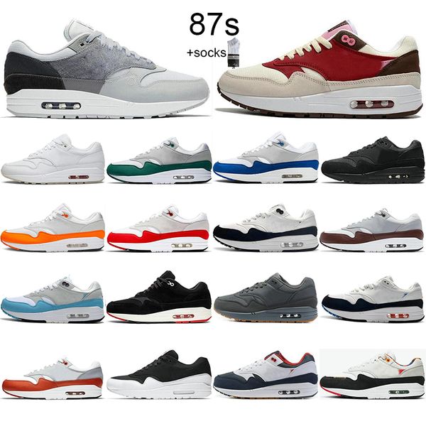 2021 selling classic 1 one men women 87 running shoes triple black white red sports trainers cushion surface breathable 87s mens sport outdo
2021 selling classic 1 one men women 87 running shoes triple black white red sports trainers cushion surface breathable 87s mens sport outdo