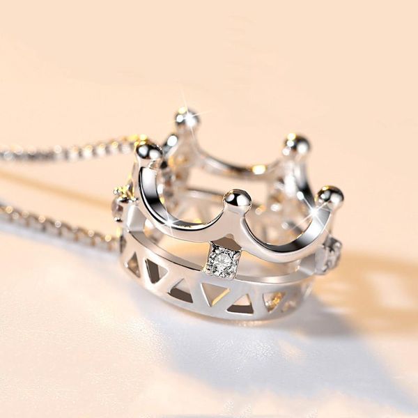 pendant necklaces trendy temperament queen crown crystal necklace for women creative silver color female party jewelry accessories
pendant necklaces trendy temperament queen crown crystal necklace for women creative silver color female party jewelry accessories