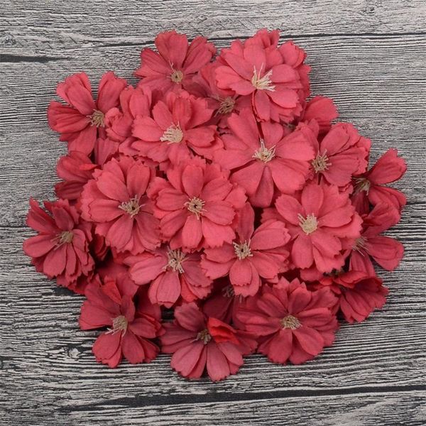 30pcs/90pcs 4cm artificial silk daisy flower heads for wedding home decoration handwork diy garland accessories fake decorative flowers & wr
30pcs/90pcs 4cm artificial silk daisy flower heads for wedding home decoration handwork diy garland accessories fake decorative flowers & wr