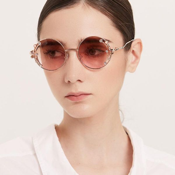 seemfly round diamond inlaid retro fashionable lady's sunglasses metal frame glasses uv400 personality sun eyeglasses, White;black
seemfly round diamond inlaid retro fashionable lady's sunglasses metal frame glasses uv400 personality sun eyeglasses, White;black
