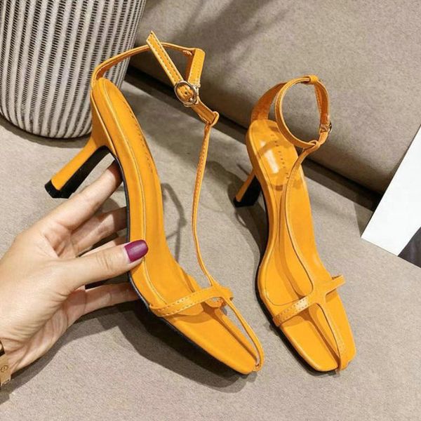 dress shoes 2021 summer catwalk sandals simple thin strap high-heeled fashion square head t-shaped, Black
dress shoes 2021 summer catwalk sandals simple thin strap high-heeled fashion square head t-shaped, Black