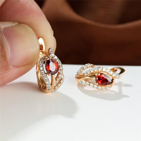 hoop & huggie water drop multicolor zircon earrings vintage gold color hollow dainty red crystal leaf for women jewelry, Golden;silver
hoop & huggie water drop multicolor zircon earrings vintage gold color hollow dainty red crystal leaf for women jewelry, Golden;silver