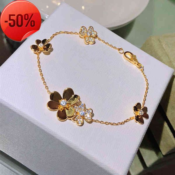 sell 925 sterling silver brand jewelry for women chain clover bracelet praty wedding gold color flower clover, Black
sell 925 sterling silver brand jewelry for women chain clover bracelet praty wedding gold color flower clover, Black