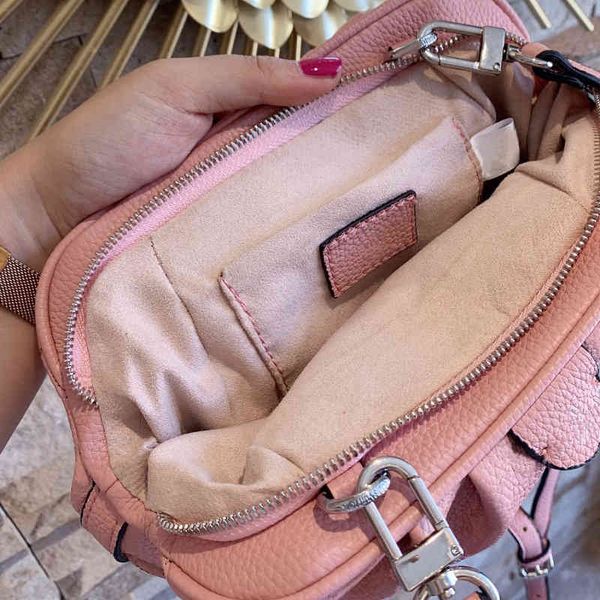 fashion lady shoulder bags outdoor leisure womens totes bag classic hollow carved letter design handbag purse
fashion lady shoulder bags outdoor leisure womens totes bag classic hollow carved letter design handbag purse