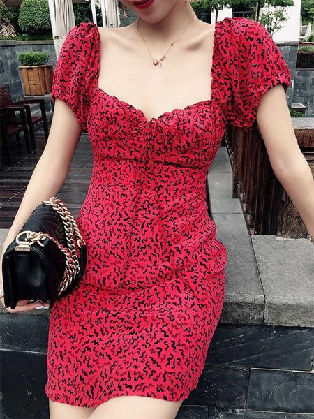party dresses 2021 est ladies fashion silk floral print short sleeve square neck high waist mini dress with self tie drawstring, White;black
party dresses 2021 est ladies fashion silk floral print short sleeve square neck high waist mini dress with self tie drawstring, White;black