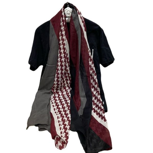 spring and autumn new houndstooth cotton linen scarf beach travel sunscreen air conditioning thin mid-length shawl, Blue;gray
spring and autumn new houndstooth cotton linen scarf beach travel sunscreen air conditioning thin mid-length shawl, Blue;gray