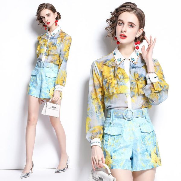 women's tracksuits 2021 spring fashion small man suit western style fashionable net red fried street shirt shorts two-piece, Gray
women's tracksuits 2021 spring fashion small man suit western style fashionable net red fried street shirt shorts two-piece, Gray