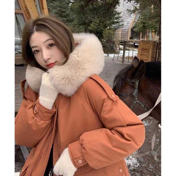 the same style of poetry and prose in summer down et women's middle long korean big feather collar white student coat
the same style of poetry and prose in summer down et women's middle long korean big feather collar white student coat