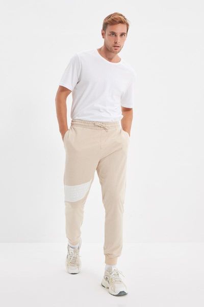 running pants trendyol men 's regular fit rubber trotting printed sweatpants tmnaw22ea0303, Black;blue
running pants trendyol men 's regular fit rubber trotting printed sweatpants tmnaw22ea0303, Black;blue
