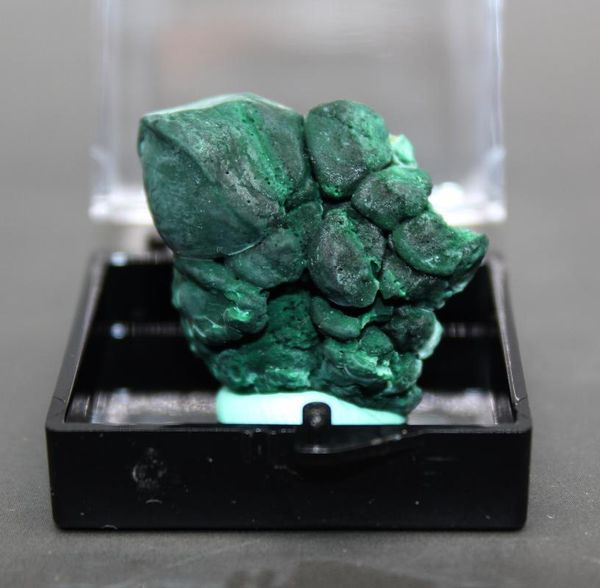 decorative objects & figurines special offer 100% natural malachite mineral specimen crystal stones and crystals quartz healing box size 3.
decorative objects & figurines special offer 100% natural malachite mineral specimen crystal stones and crystals quartz healing box size 3.