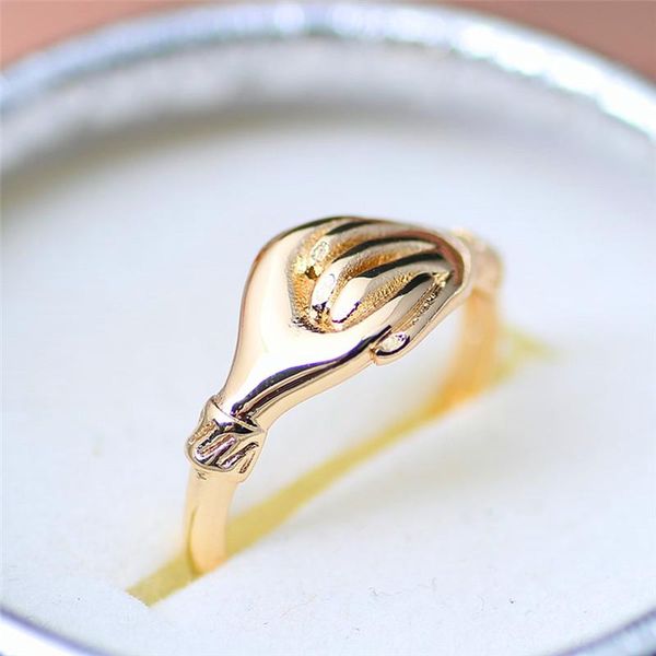 wedding rings gold color classic fashion wild beautiful female models cover hands and accessories, Slivery;golden
wedding rings gold color classic fashion wild beautiful female models cover hands and accessories, Slivery;golden