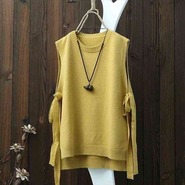 style literary round neck women sweaters solid color knitted waistcoat womens vest with wide loose pullover slits, White;black
style literary round neck women sweaters solid color knitted waistcoat womens vest with wide loose pullover slits, White;black