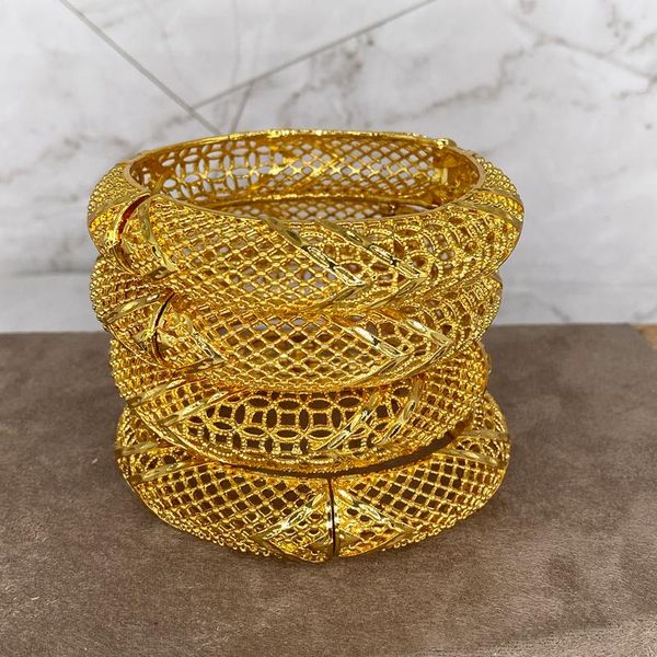 bangle 4 pieces/lot gold color dubai bangles for women ethiopian bracelets set middle east wedding jewelry african gifts, Black
bangle 4 pieces/lot gold color dubai bangles for women ethiopian bracelets set middle east wedding jewelry african gifts, Black
