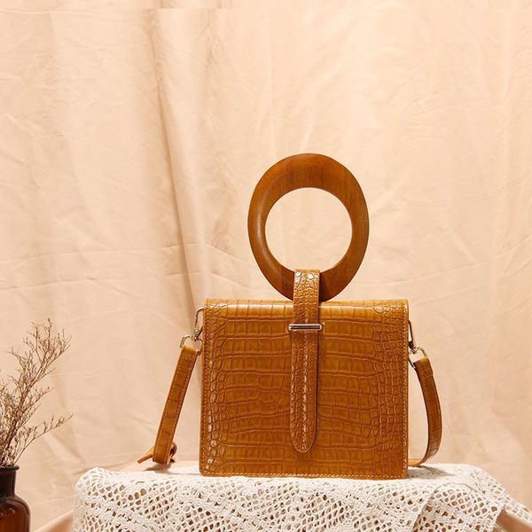 evening bags women's crocodile pattern handbag retro personality wooden handle exquisite shoulder bag small square
evening bags women's crocodile pattern handbag retro personality wooden handle exquisite shoulder bag small square