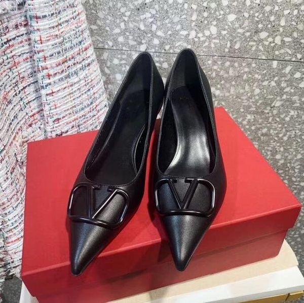sandals 2021 pointed toe v right 6.5cm 8.5cm black real leather metal buckle middle-heeled sandals women's shoes
sandals 2021 pointed toe v right 6.5cm 8.5cm black real leather metal buckle middle-heeled sandals women's shoes