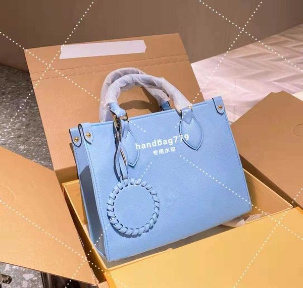 designer luxury bag senior women totes solid color design style big pattern with pang, adjustable shoulder straps portable crossover mommy l
designer luxury bag senior women totes solid color design style big pattern with pang, adjustable shoulder straps portable crossover mommy l