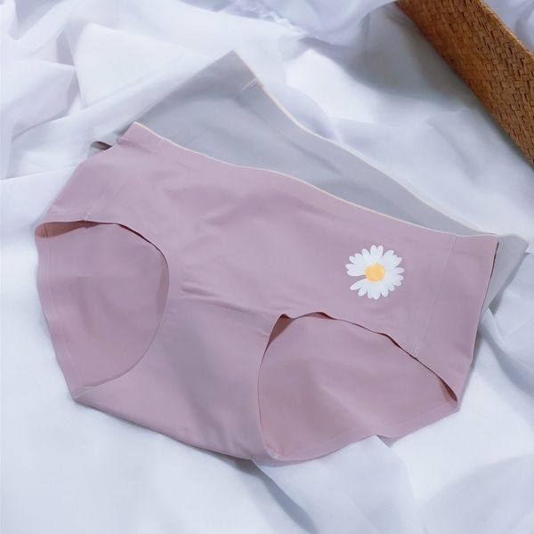 spring and summer waist traceless girl's pure cotton crotch thin invisible belly pack buttocks women's underwear straight, Black;pink
spring and summer waist traceless girl's pure cotton crotch thin invisible belly pack buttocks women's underwear straight, Black;pink