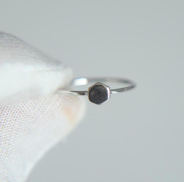 cluster rings arrived genuine 925 silver simple thin band hexagon geometric no stone ring, Golden;silver
cluster rings arrived genuine 925 silver simple thin band hexagon geometric no stone ring, Golden;silver