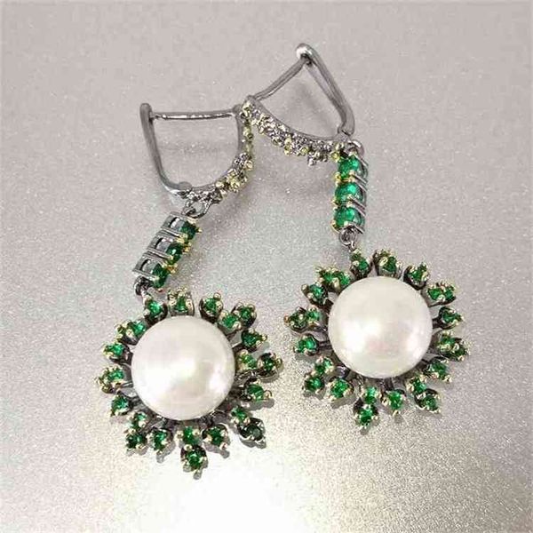 dreamcarnival1989 blossoming flower hanging earrings for women promise wedding green zircon white pearl christmas jewelry we3949-a, Golden;silver
dreamcarnival1989 blossoming flower hanging earrings for women promise wedding green zircon white pearl christmas jewelry we3949-a, Golden;silver