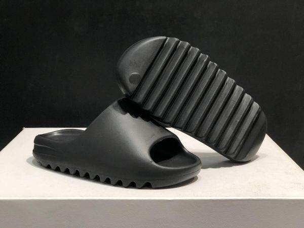paris fashion mens womens designer slipper sandal shoes summer rubber sandals beach slide fashions scuffs slippers indoor size with box 36-4, Black
paris fashion mens womens designer slipper sandal shoes summer rubber sandals beach slide fashions scuffs slippers indoor size with box 36-4, Black