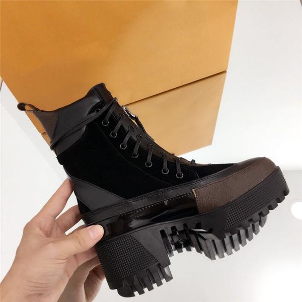 201 latest design shoes laureate sand boots leather fashion trend comfortable breathable 35-41, Black
201 latest design shoes laureate sand boots leather fashion trend comfortable breathable 35-41, Black