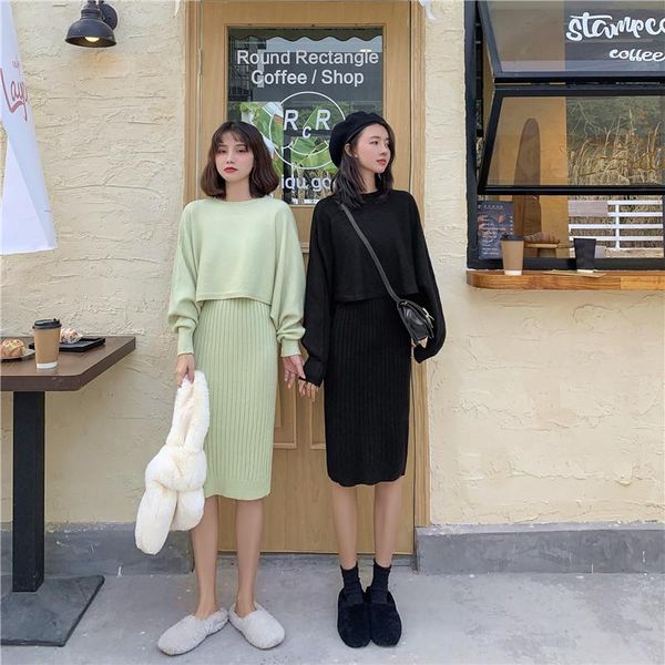 casual dresses avocado green suit, female two-piece western dungaree dress + knitted sweater, Black;gray
casual dresses avocado green suit, female two-piece western dungaree dress + knitted sweater, Black;gray