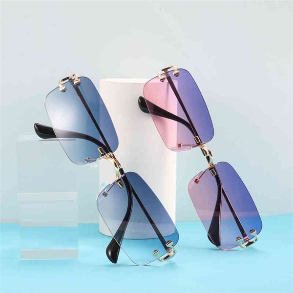 73% off factory sale blue rectangular sunglasses rimless men metal square sun glasses for women gradient lens frameless, White;black
73% off factory sale blue rectangular sunglasses rimless men metal square sun glasses for women gradient lens frameless, White;black