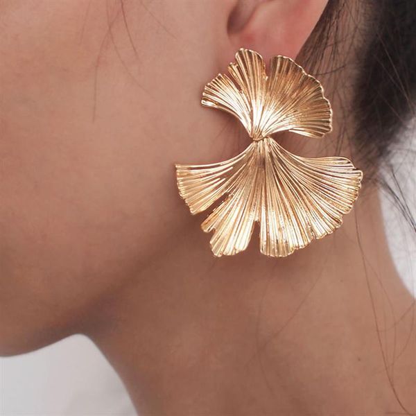 stud simple gold color fashion ginkgo leaves earrings for women plant jewelry gift brincos exaggerated small flowers metal, Golden;silver
stud simple gold color fashion ginkgo leaves earrings for women plant jewelry gift brincos exaggerated small flowers metal, Golden;silver