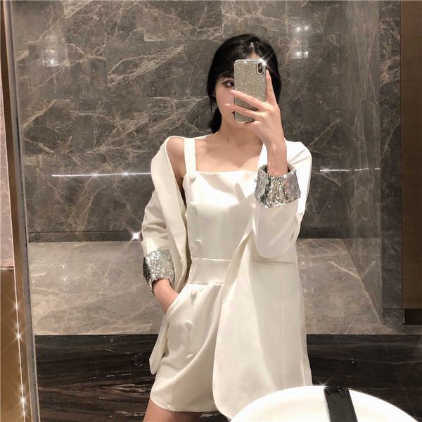 ol temperament fashion long sleeve white blazer jacket lapel coat suits strap jumpsuits rompers playsuits black sets 210610
ol temperament fashion long sleeve white blazer jacket lapel coat suits strap jumpsuits rompers playsuits black sets 210610